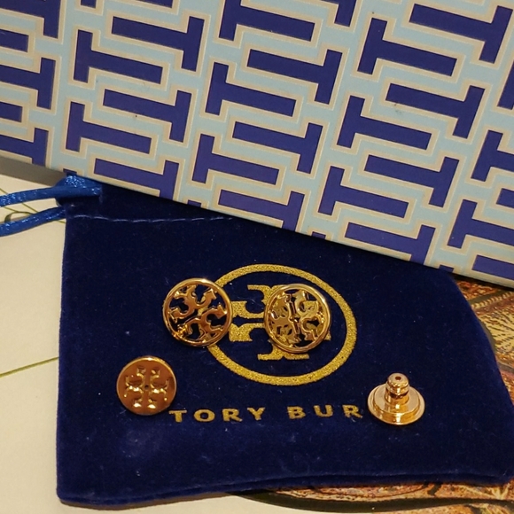 Tory Burch Earrings Circle T logo - Picture 8 of 12